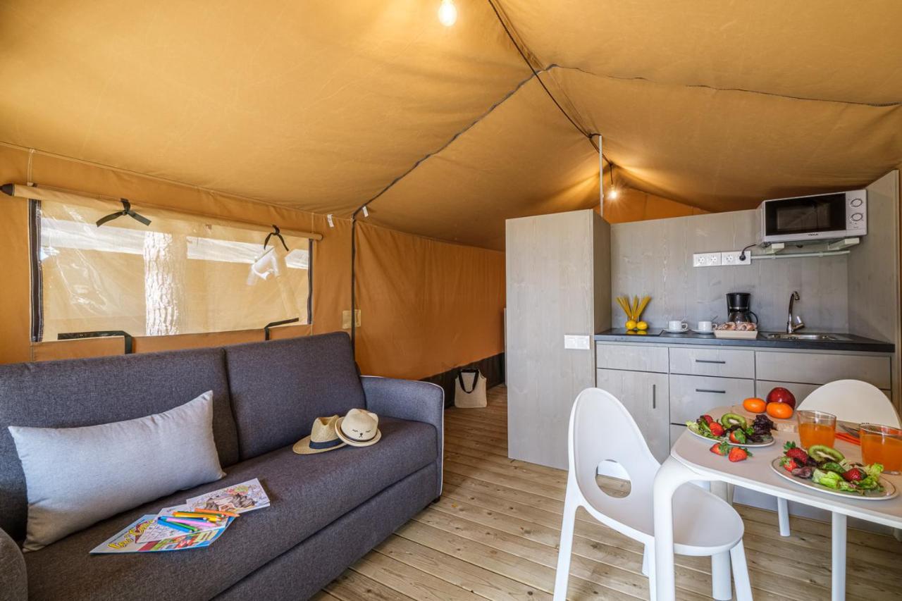 Camping Estival Torre De La Mora Тамарит Екстер'єр фото