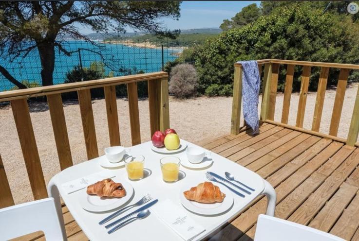 Camping Estival Torre De La Mora Тамарит Екстер'єр фото